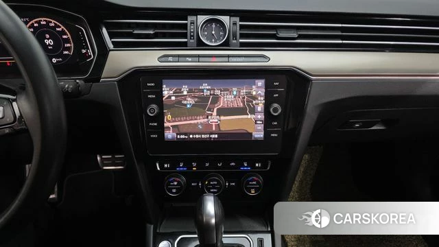 Volkswagen Arteon 2020 Белый из Кореи, фото 5