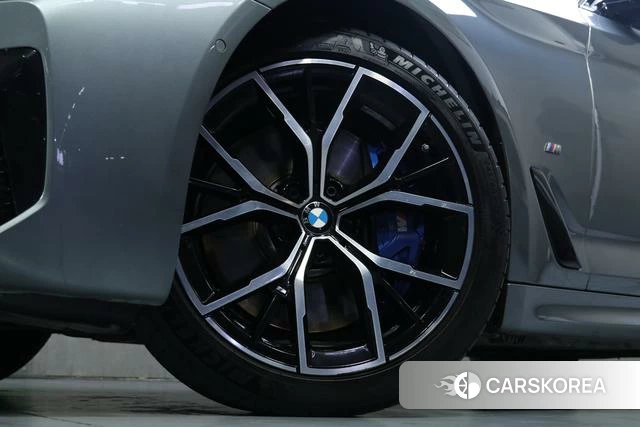 BMW 5 series (imported) 2022 Другой из Китая, фото 5