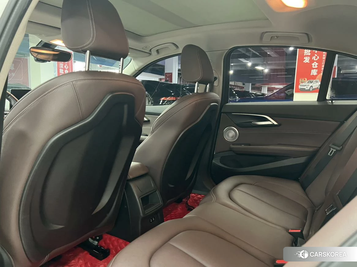 BMW 1 series 2022 Белый из Китая, фото 5