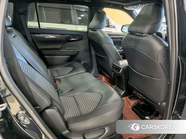 Toyota Crown Lufang 2021 Черный из Китая, фото 5