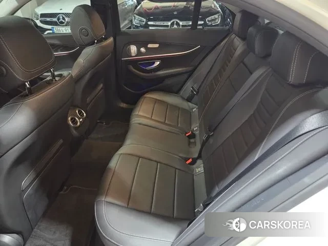 Mercedes-Benz E-Class W213 2020 Белый из Кореи, фото 5