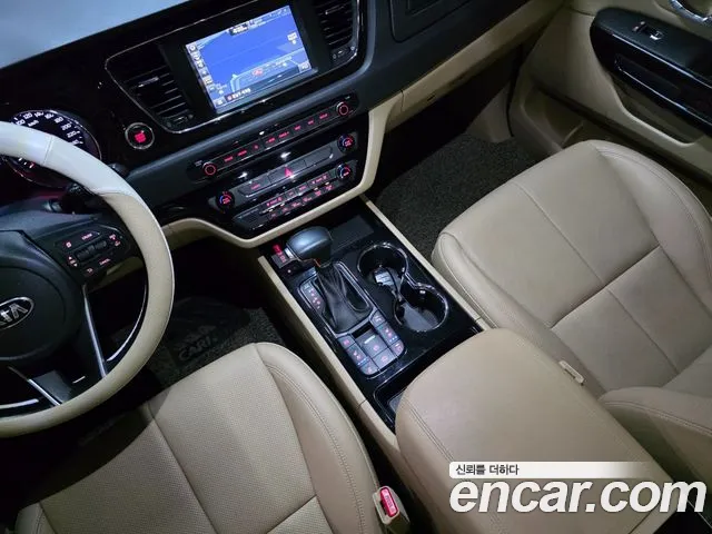 Kia The New Carnival 2018 Белый из Кореи, фото 5