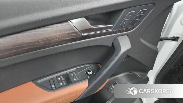 Audi Q5 (FY) 2023 Белый из Кореи, фото 5
