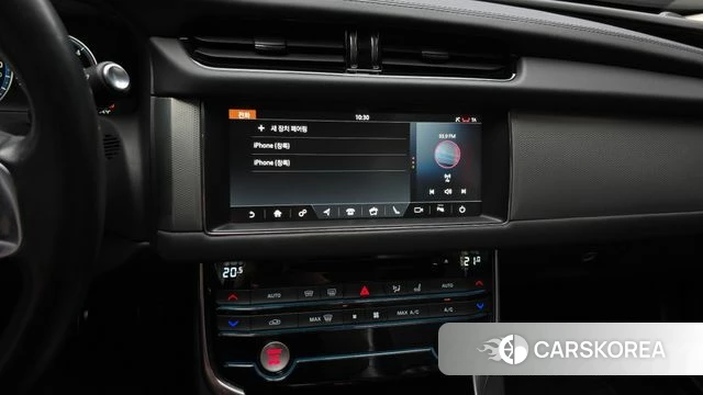 Jaguar XF (X260) 2019 Белый из Кореи, фото 5