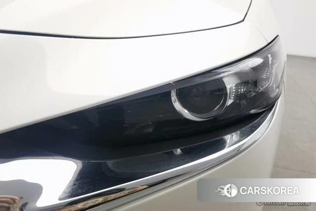 Mazda 3 Angkesaila 2023 Белый из Китая, фото 5