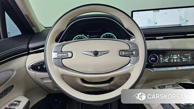 Genesis GV70 2023 Белый из Кореи, фото 5