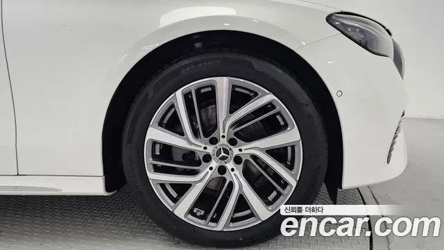 Mercedes-Benz E-Class W214 id 2708237 из Кореи 5