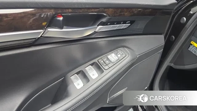 Genesis G90 2018 Черный из Кореи, фото 5