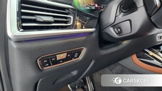 BMW X7 (G07) 2022 Песочный из Кореи, фото 5