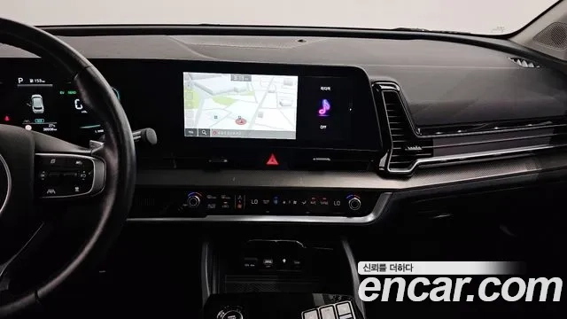 Kia Sportage 5th Generation Hybrid 2023 Белый из Кореи, фото 5