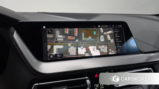 BMW 1 Series (F40) 2023 Белый из Кореи, фото 5