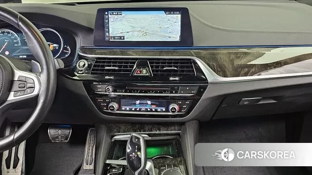 BMW 6 Series GT (G32) 2018 Белый из Кореи, фото 5