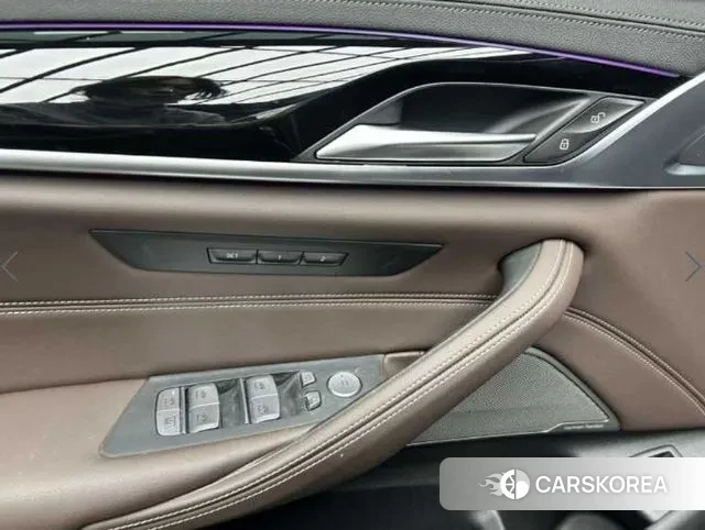 BMW 5 Series (G30) 2022 Черный из Кореи, фото 5