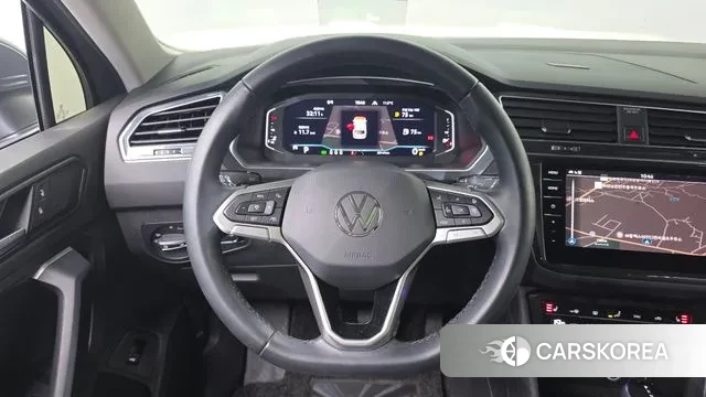 Volkswagen Tiguan second Generation 2021 Серый из Кореи, фото 5