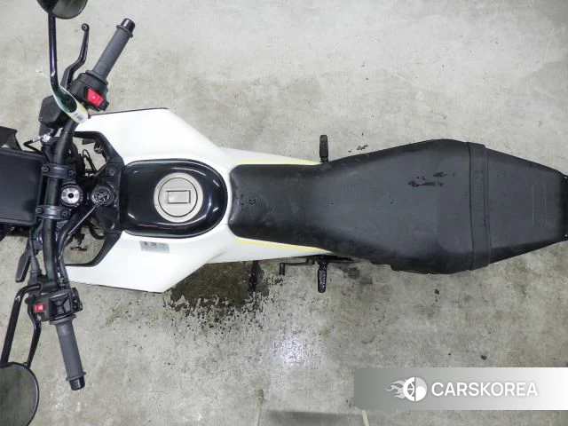 Husqvarna VITPILEN 401 2024 из Японии, фото 2