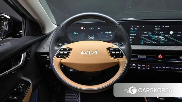 Kia EV6 2023 Черный из Кореи, фото 5