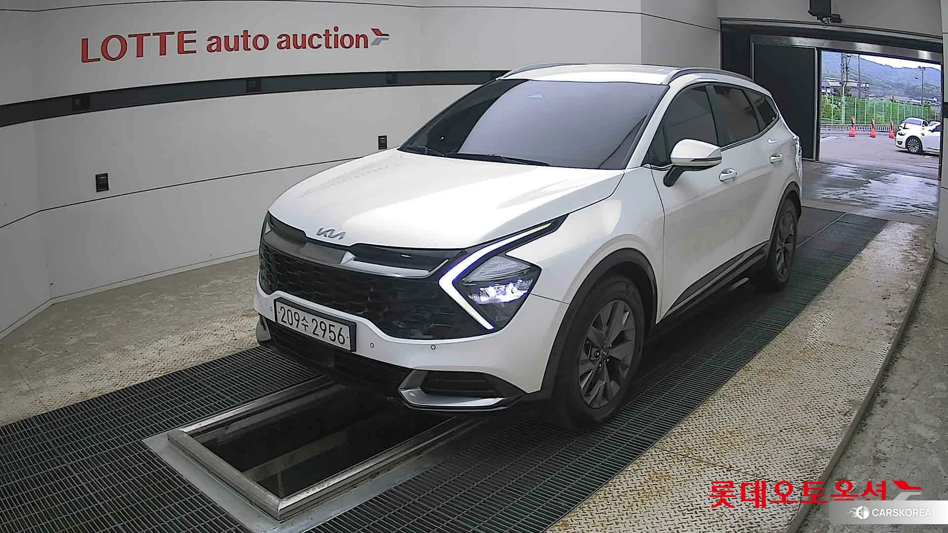 Kia Sportage 2022 Белый из Кореи, фото 5