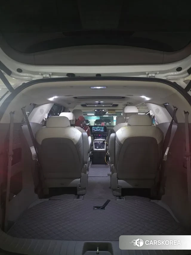 Kia Carnival 4th generation 2022 Белый из Кореи, фото 5