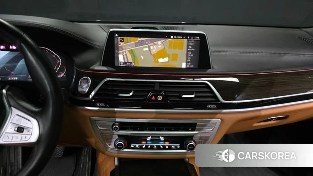 BMW 7 Series (G11) 2022 Черный из Кореи, фото 5