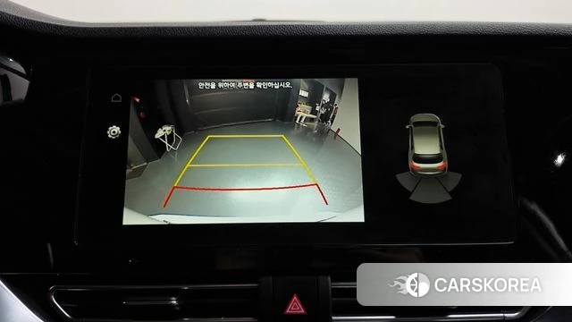 Kia Niro Plus 2023 Белый из Кореи, фото 5
