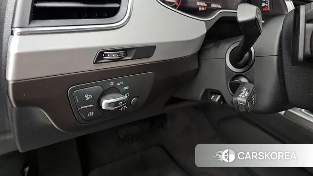 Audi Q7 (4M) 2019 Серый из Кореи, фото 5