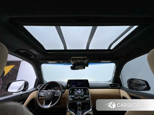 Lexus LX 2023 Черный из Китая, фото 5