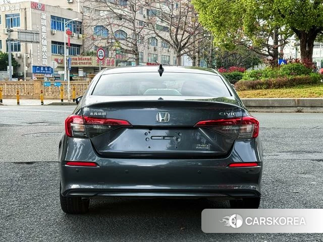 Honda Civic 2023 Темно-серый из Китая, фото 5