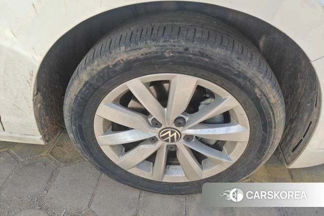 Volkswagen Bora 2021 Белый из Китая, фото 5