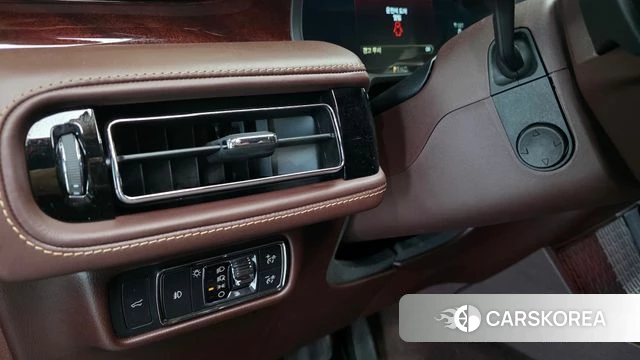 Lincoln Aviator 2nd generation 2022 Красный из Кореи, фото 5