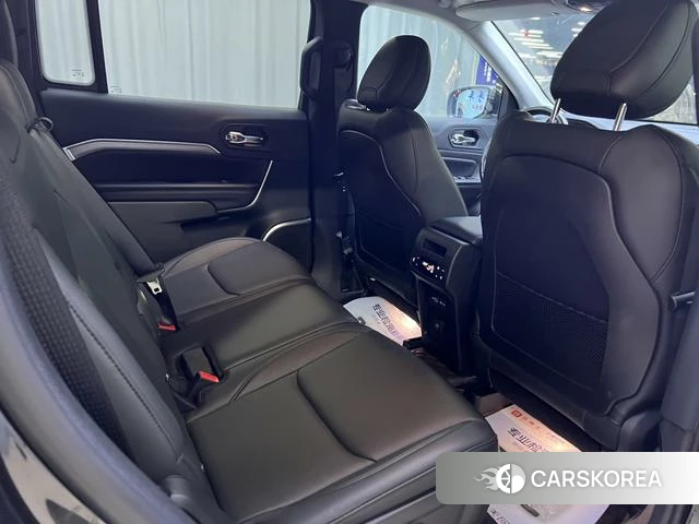 Jeep Grand Commander 2022 Черный из Китая, фото 5