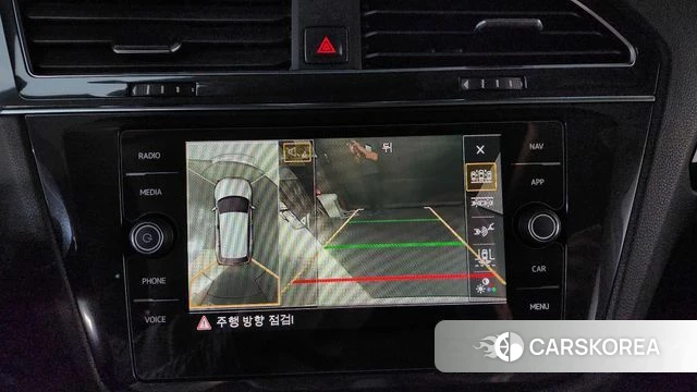 Volkswagen Tiguan Allspace 2020 Белый из Кореи, фото 5