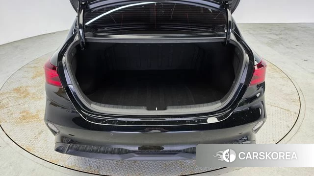 Kia The New K3 2nd generation 2023 Черный из Кореи, фото 5