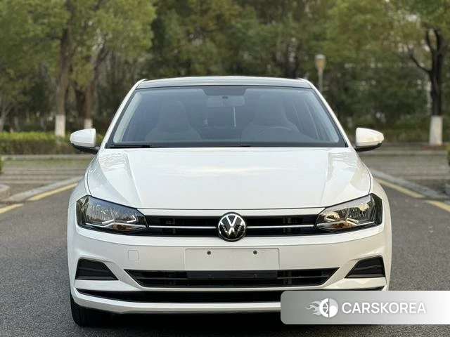 Volkswagen Polo 2021 Белый из Китая, фото 5