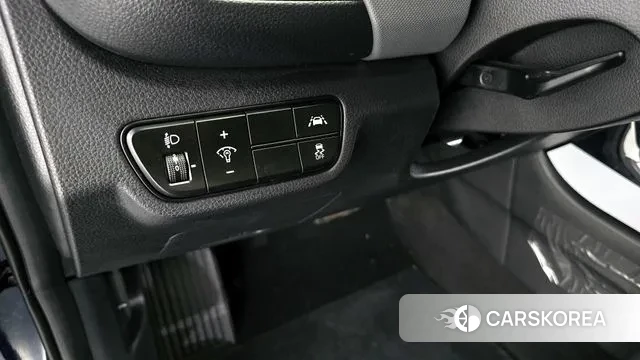 Kia Seltos 2020 Синий из Кореи, фото 5