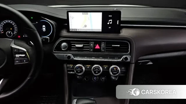 Genesis The New G70 2021 Белый из Кореи, фото 5