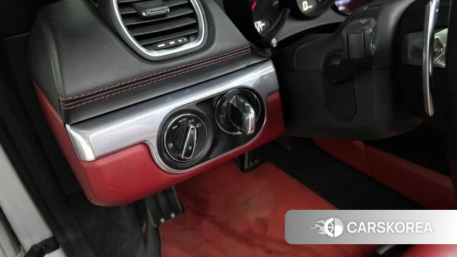 Porsche 718 Boxster 2020 Белый из Кореи, фото 5