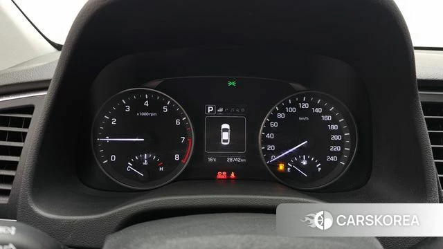 Hyundai Avante AD 2018 Серый из Кореи, фото 5