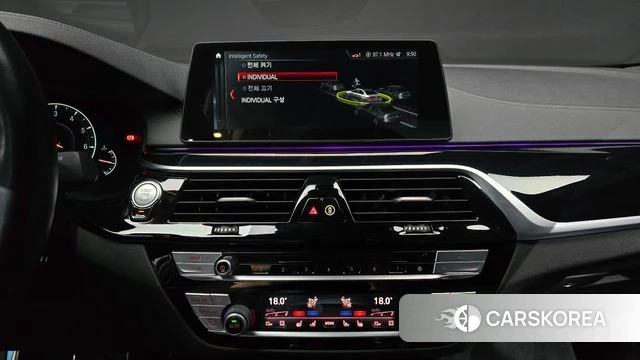 BMW 5 Series (G30) 2019 Серебристо-серый из Кореи, фото 5