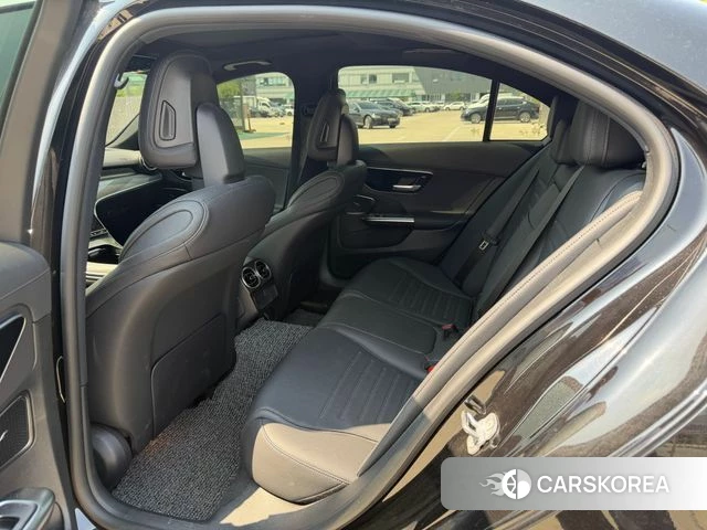 Mercedes-Benz C-Class W206 2024 Черный из Кореи, фото 5
