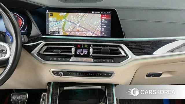 BMW X7 (G07) 2022 Белый из Кореи, фото 5