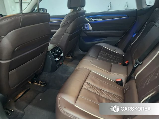 BMW 6 Series GT (G32) 2022 Белый из Кореи, фото 5
