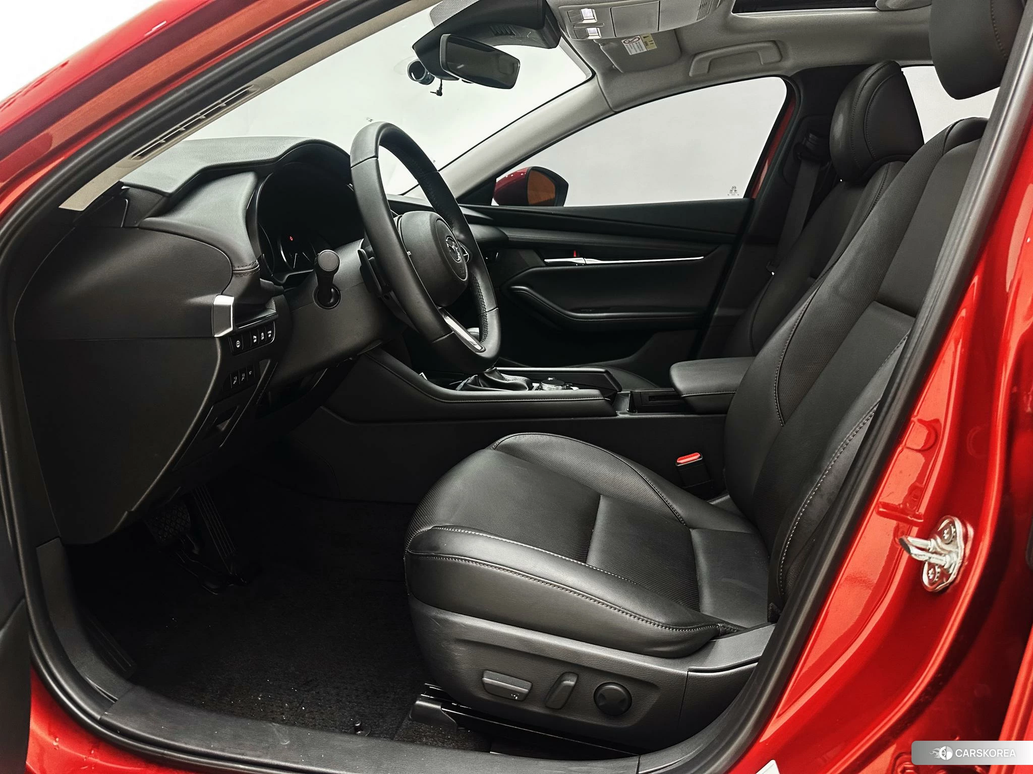 Mazda 3 2021 Красный из Китая, фото 5