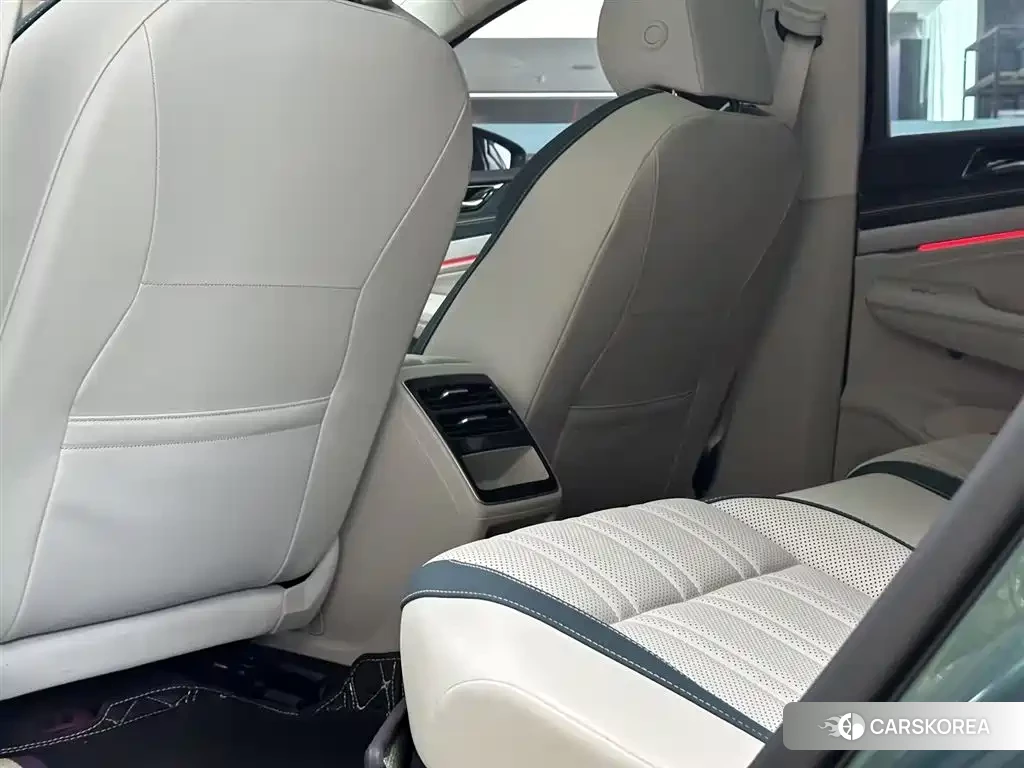 Volkswagen ID.7 VIZZION 2026 Зеленый из Китая, фото 5