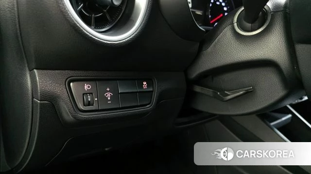 Kia The New K3 2nd generation 2023 Серый из Кореи, фото 5