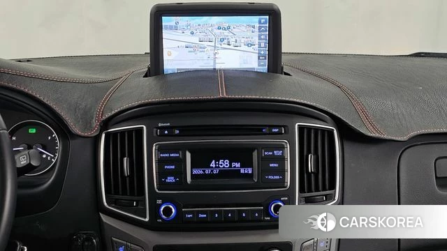 Hyundai The New Grand Starex 2018 Белый из Кореи, фото 5