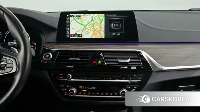 BMW 5 Series (G30) 2018 Черный из Кореи, фото 5