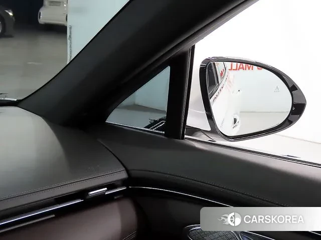 Genesis GV70 2023 Белый из Кореи, фото 5