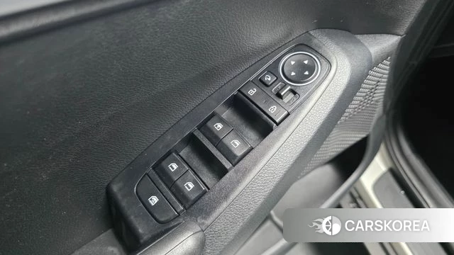 Kia Seltos 2020 Белый из Кореи, фото 5