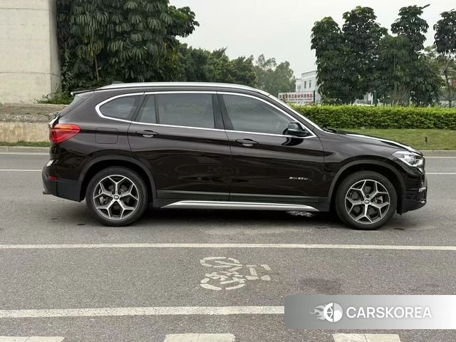 BMW X1 2018 Черный из Китая, фото 5