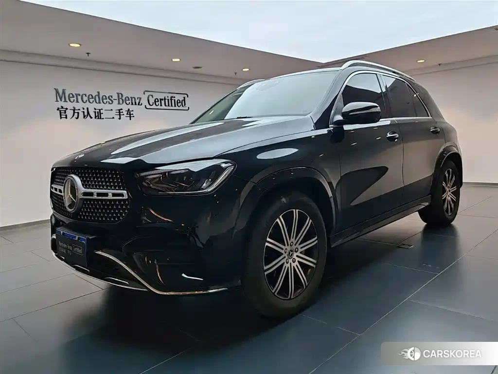 Mercedes-Benz GLE (imported) 2025 Черный из Китая, фото 5
